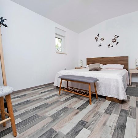 Paola Cozy Apartment Rovinj Kültér fotó