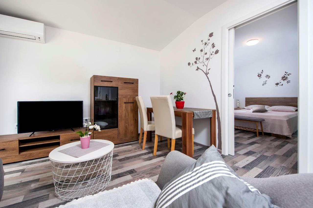 Paola Cozy Apartment Rovinj Kültér fotó